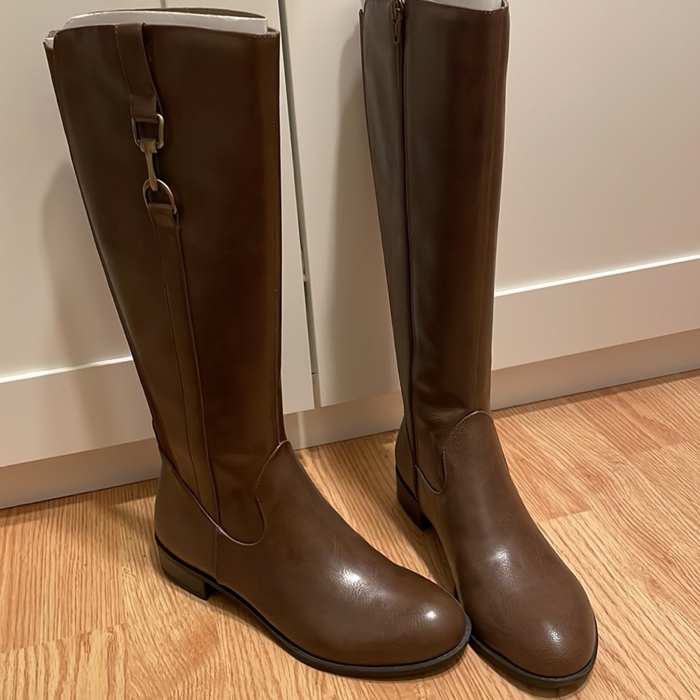 Brown Riding Boots - Picture 3 of 6
